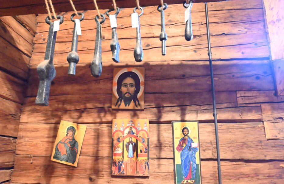 Muzeum Łemkowskie w cerkwi św. Onufrego w Wisłoku Wielkim (obecnie kościół rzymskokatolicki p.w. św. Onufrego), Beskid Niski, gmina Komańcza